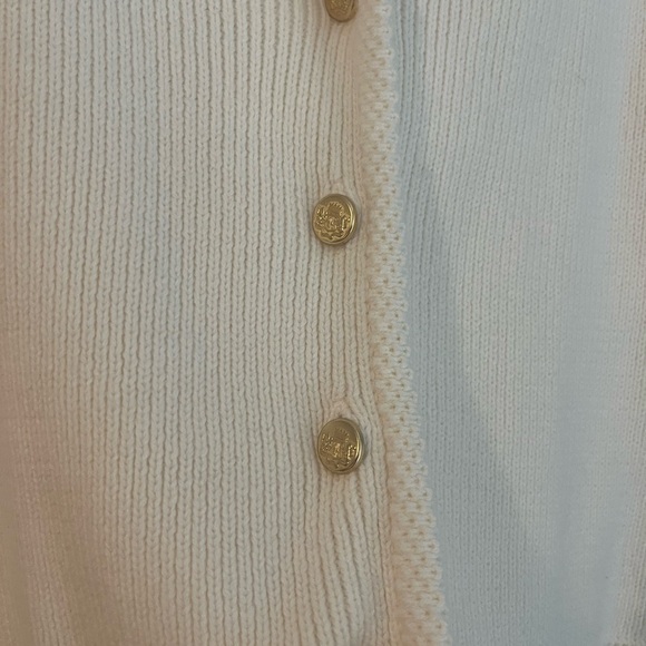 Abercrombie & Fitch Cream Rib Knit button-up sweater vest - Picture 4 of 4